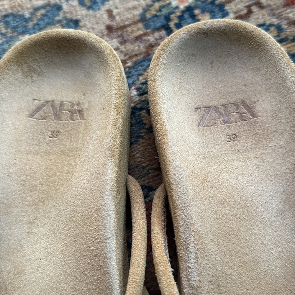 Zara Slide - Picture 3 of 6